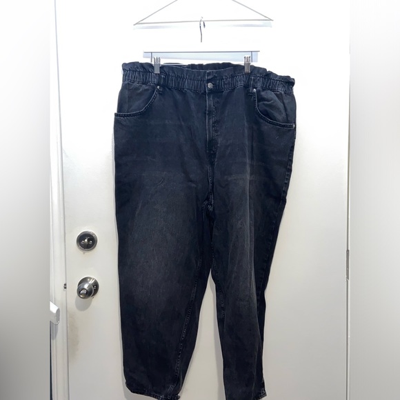 Black Jeans - Picture 1 of 1